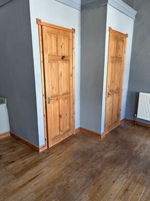 Photo 13- click for photo gallery